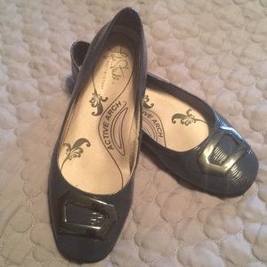 Life Stride Navy Blue Flats